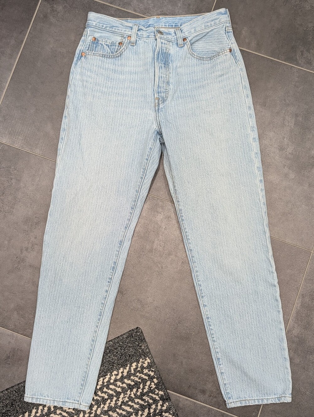 Levi's Striped Light Wash 501 Jeans Women's 30 (Inseam 31)